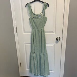 Flowy Green Maxi Dress